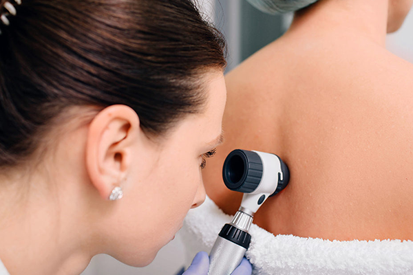 Cosmetic Dermatology Doctor in Palava City